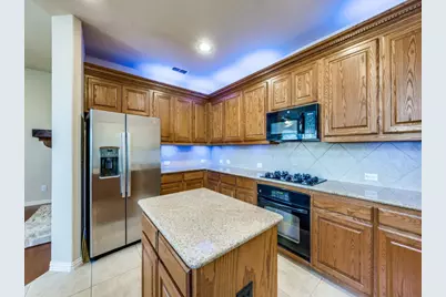 1333 Cog Hill Drive, Fort Worth, TX 76120 - Photo 9