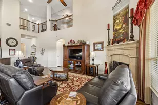 4622 Marseille Dr, Arlington, TX 76013 - Photo 5