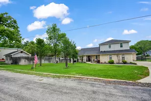 608 Casas Del Norte Ct Ct, Granbury, TX 76049 - Photo 7