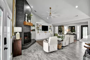 608 Casas Del Norte Ct Ct, Granbury, TX 76049 - Photo 19