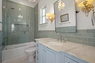 7040 Gaston Ave, Dallas, TX 75214 - Photo 31