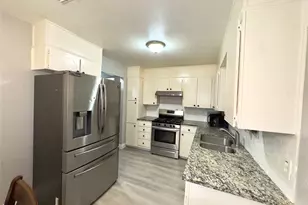 4621 Virgil St, Fort Worth, TX 76119 - Photo 7