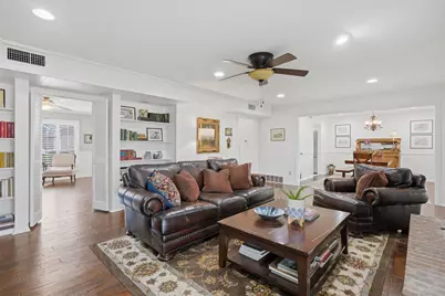 79 One Main Place, Benbrook, TX 76126 - Photo 11