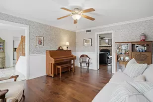 79 1 Main Pl, Benbrook, TX 76126 - Photo 9