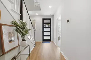 311 Ukiah St, Lewisville, TX 75056 - Photo 3