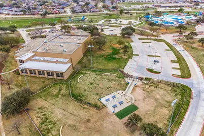 1052 E Seminole Trail, Carrollton, TX 75007 - Photo 37