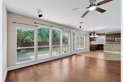 1343 Valley Vista Drive, Irving, TX 75063 - Photo 11