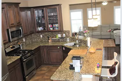 4208 Comanche Drive, Carrollton, TX 75010 - Photo 7