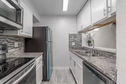 2627 Douglas Avenue #125, Dallas, TX 75219 - Photo 13