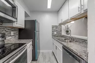 2627 Douglas Ave, Dallas, TX 75219 - Photo 13