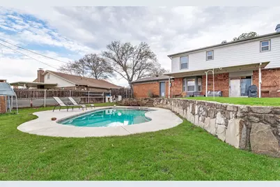 901 Rockwall Drive, Euless, TX 76039 - Photo 33