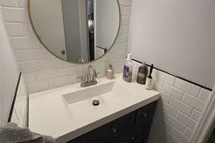 4676 Bracken Dr, Fort Worth, TX 76137 - Photo 9