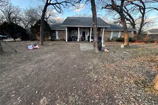 2301 Turner Way, Arlington, TX 76001 - Photo 3