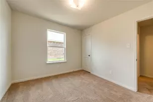 1586 Twin Hills Way, Princeton, TX 75407 - Photo 15