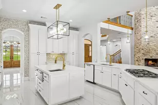 2215 Becky Ln, Cedar Hill, TX 75104 - Photo 9