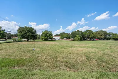 2915 Clover Lane, Dalworthington Gardens, TX 76015 - Photo 5