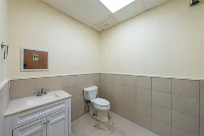 2700 K Avenue, Plano, TX 75074 - Photo 9