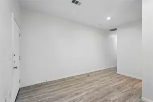 5341 Ash Ln, Dallas, TX 75223 - Photo 11