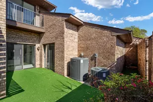 3441 Courtyard Cir, Farmers Branch, TX 75234 - Photo 35