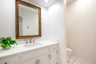 3441 Courtyard Cir, Farmers Branch, TX 75234 - Photo 21