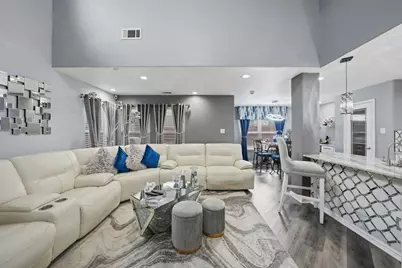 8342 Timberbrook Lane, Dallas, TX 75249 - Photo 9