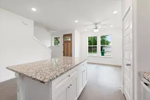 1217 Chestnut Ct, Runaway Bay, TX 76426 - Photo 13