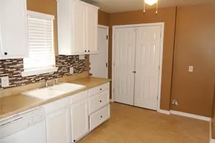 108 S Cleveland Ave, Sherman, TX 75090 - Photo 3