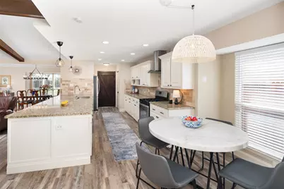 9352 Briarhurst Drive, Dallas, TX 75243 - Photo 13