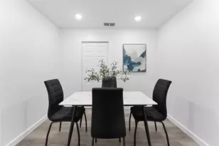 2661 Hudspeth Ave, Dallas, TX 75216 - Photo 9