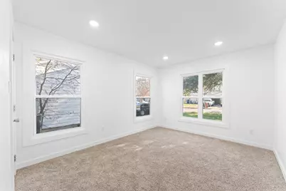 2661 Hudspeth Avenue, Dallas, TX 75216 - Photo 17