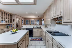 5820 Sky Park Dr, Plano, TX 75093 - Photo 15