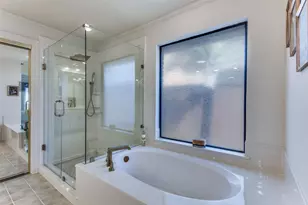 5820 Sky Park Dr, Plano, TX 75093 - Photo 23