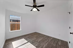 1812 Dillard St, Fort Worth, TX 76105 - Photo 21