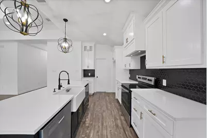 1812 Dillard Street, Fort Worth, TX 76105 - Photo 11