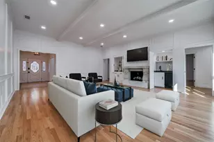 7018 Deloache, Dallas, TX 75225 - Photo 9