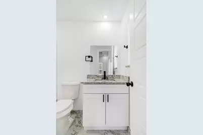 1605 Pine Bluff Street, Paris, TX 75460 - Photo 9