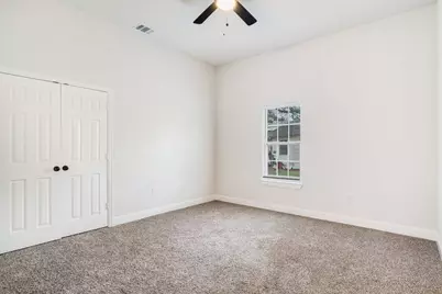 1605 Pine Bluff Street, Paris, TX 75460 - Photo 11