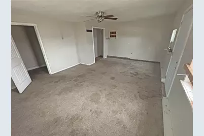 6029 Plant Avenue, Fort Worth, TX 76112 - Photo 15