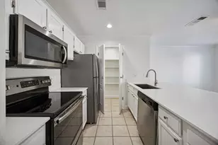 4125 Holland Ave, Dallas, TX 75219 - Photo 3