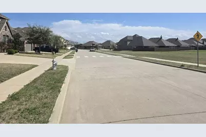 417 Berkshire Lane, Sherman, TX 75092 - Photo 3