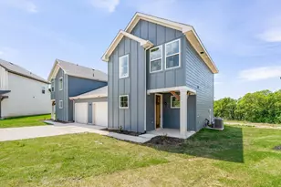 1210 Chestnut, Runaway Bay, TX 76426 - Photo 3