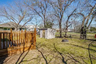 100 Henderson St, Waxahachie, TX 75165 - Photo 19