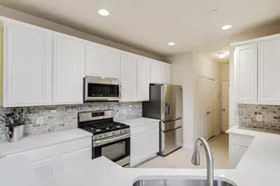 4647 Penelope Ln, Plano, TX 75024 - Photo 9