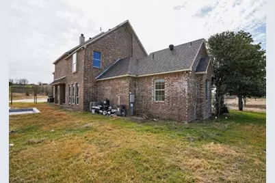 437 Aledo Creeks Road E, Fort Worth, TX 76126 - Photo 5
