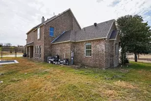 437 Aledo Creeks Road E, Fort Worth, TX 76126 - Photo 5