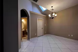 8628 Forest Glen Dr, Irving, TX 75063 - Photo 9