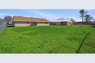 6944 Knob Hill Road, Forest Hill, TX 76140 - Photo 9