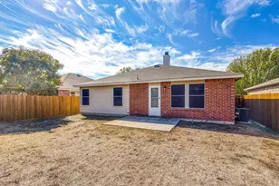 16504 Cowboy Trail, Fort Worth, TX 76247 - Photo 19