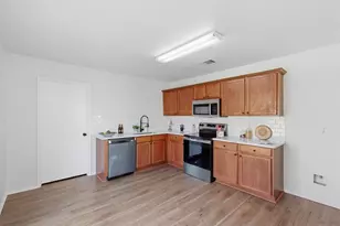 1613 Hedgewood Trail, Fort Worth, TX 76112 - Photo 7