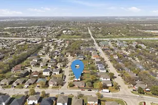 1613 Hedgewood Trail, Fort Worth, TX 76112 - Photo 21